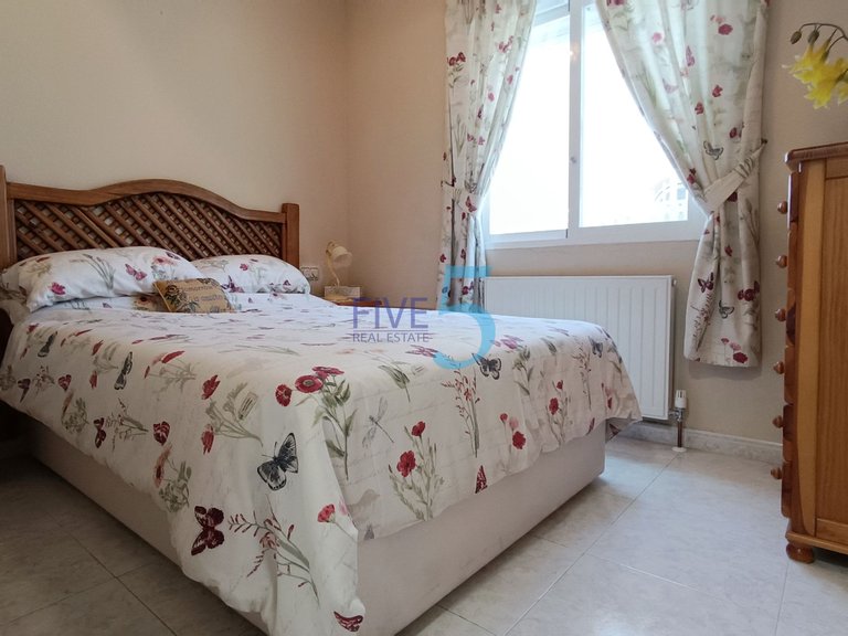 Villa for Sale in Alicante, Valencia 22