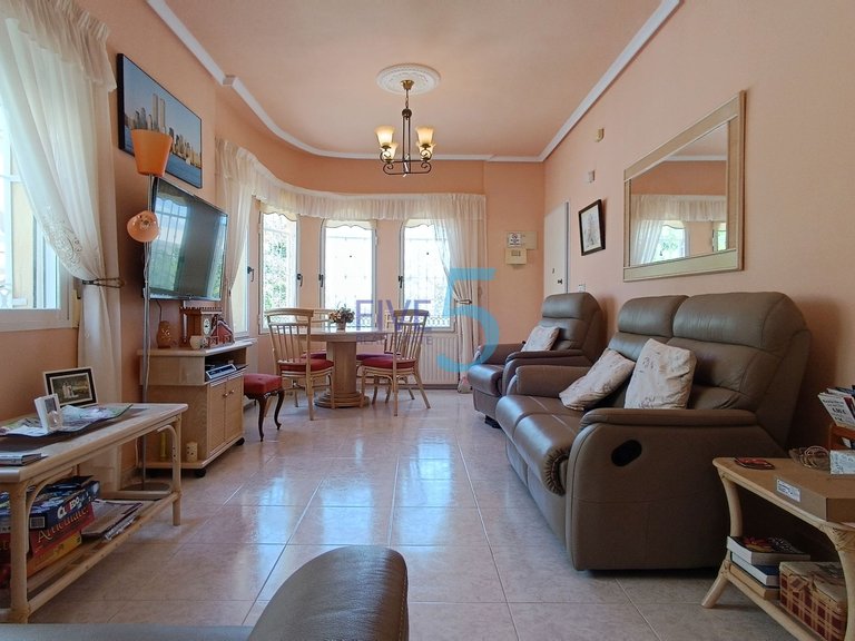 Villa for Sale in Alicante, Valencia 16