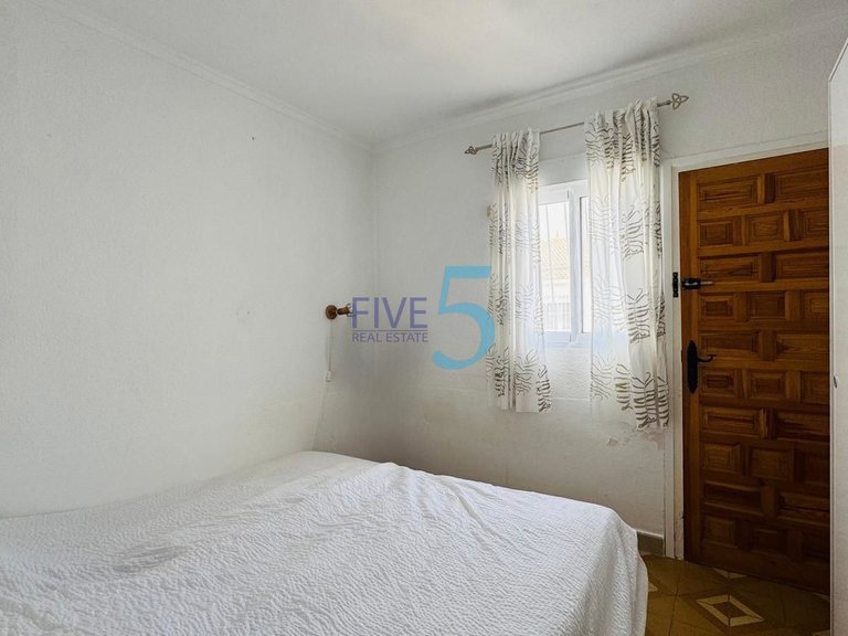 Villa for Sale in Alicante, Valencia 13