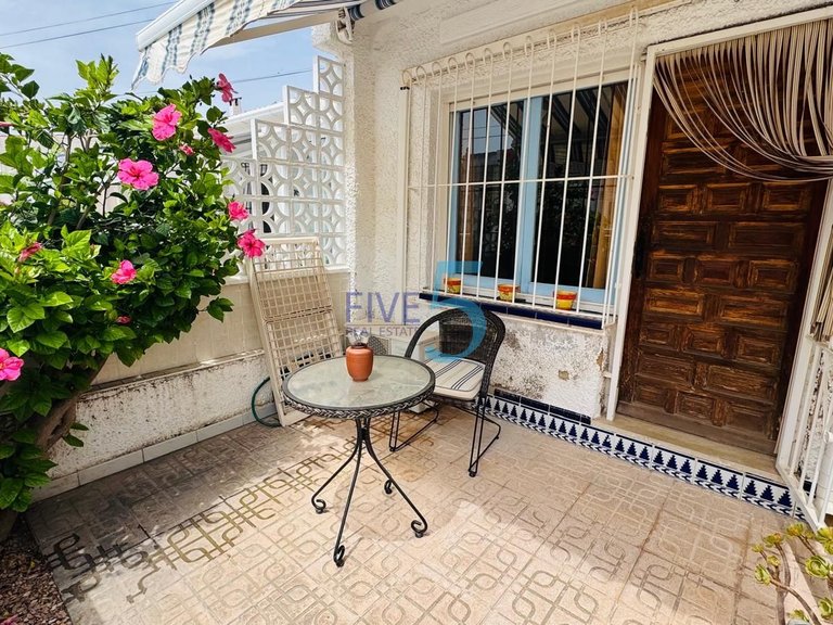 Villa for Sale in Alicante, Valencia 6