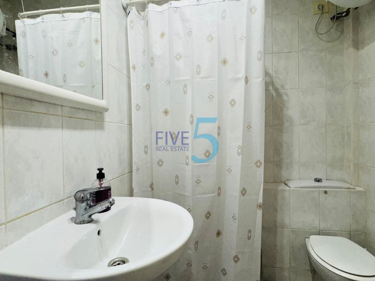 Villa for Sale in Alicante, Valencia 9