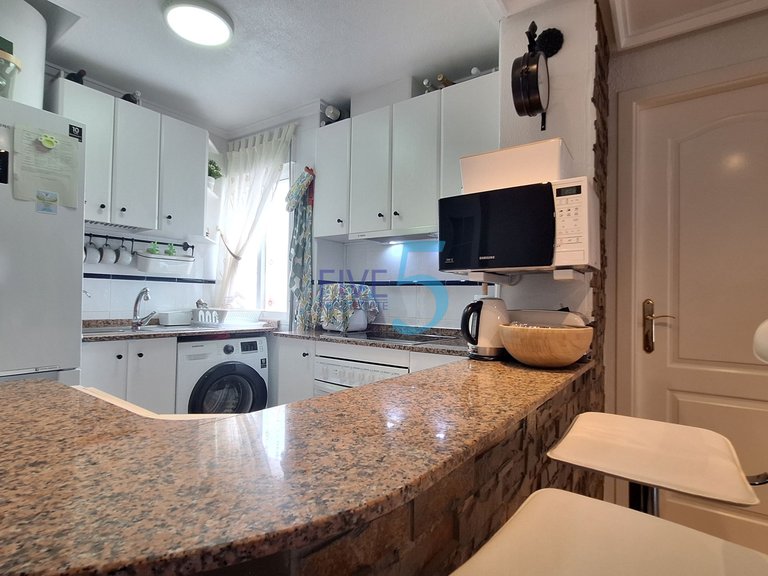 Penthouse for Sale in Alicante, Valencia 2