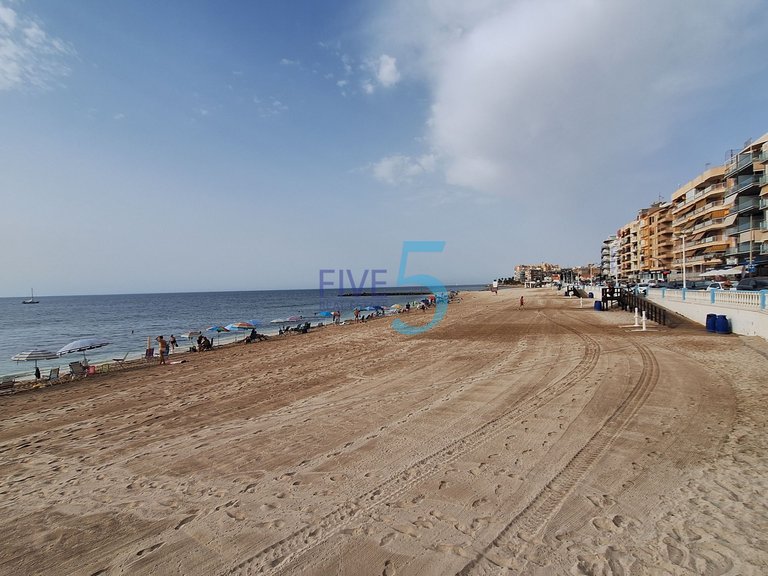 Penthouse for Sale in Alicante, Valencia 25