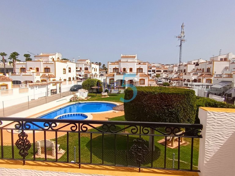 Villa for Sale in Alicante, Valencia 32