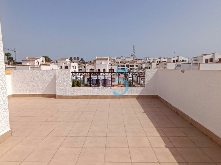 Villa for Sale in Alicante, Valencia 34