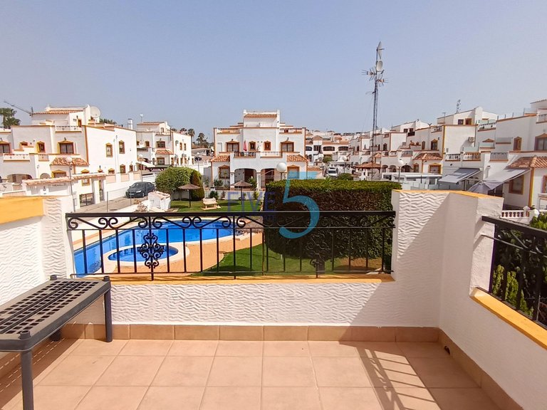 Villa for Sale in Alicante, Valencia 31