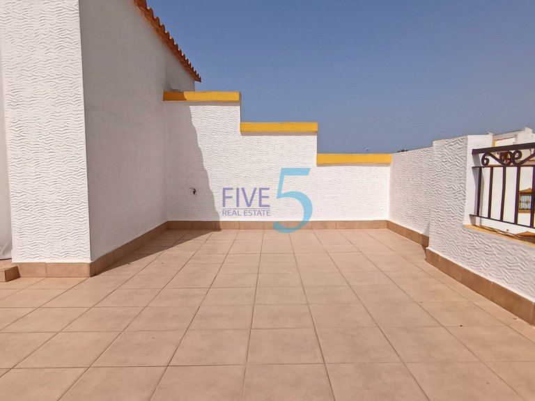 Villa for Sale in Alicante, Valencia 36