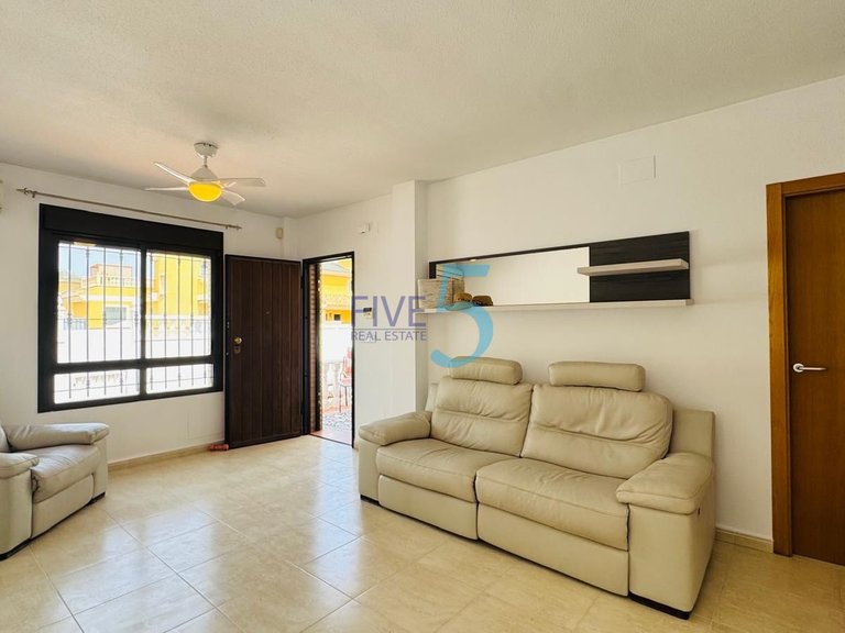 Villa for Sale in Alicante, Valencia 9