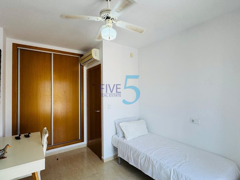 Villa for Sale in Alicante, Valencia 16