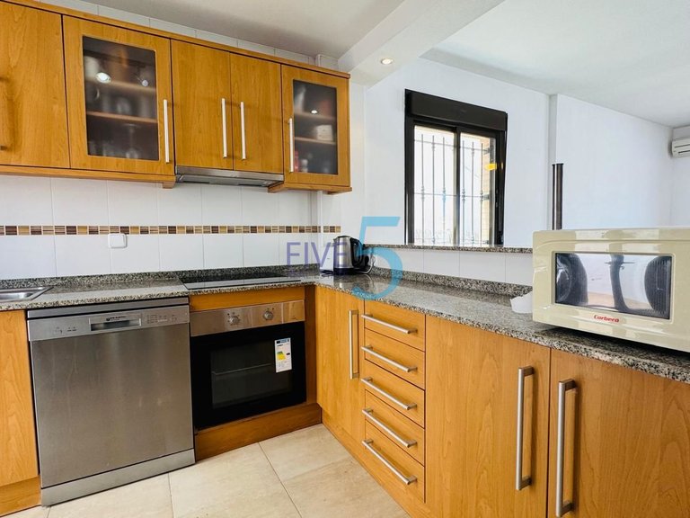 Villa for Sale in Alicante, Valencia 5