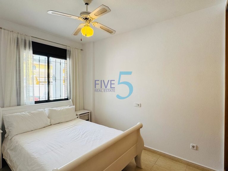 Villa for Sale in Alicante, Valencia 12