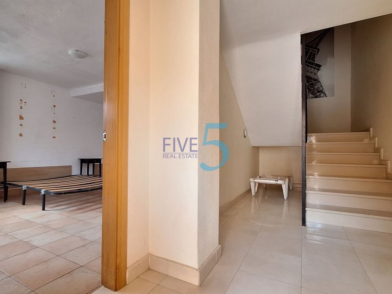 Villa for Sale in Alicante, Valencia 28