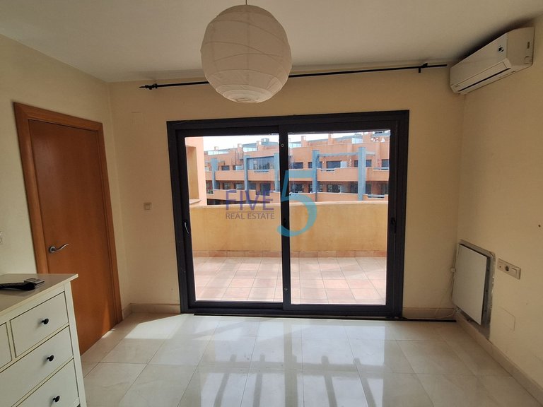 Villa for Sale in Alicante, Valencia 14