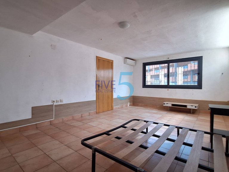 Villa for Sale in Alicante, Valencia 30