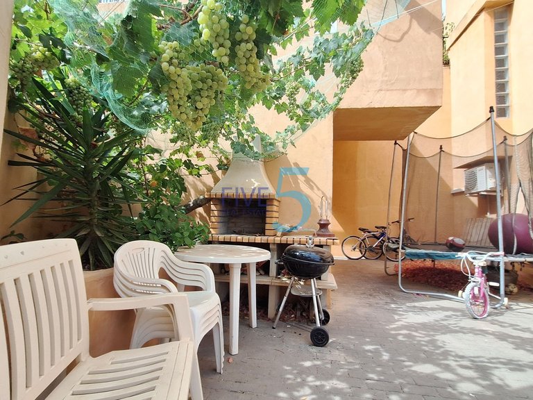 Villa for Sale in Alicante, Valencia 32