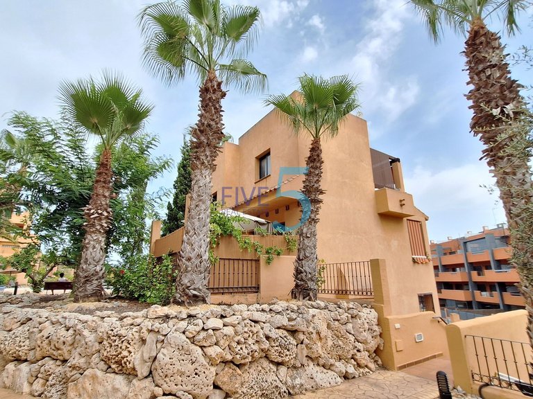 Villa for Sale in Alicante, Valencia 36