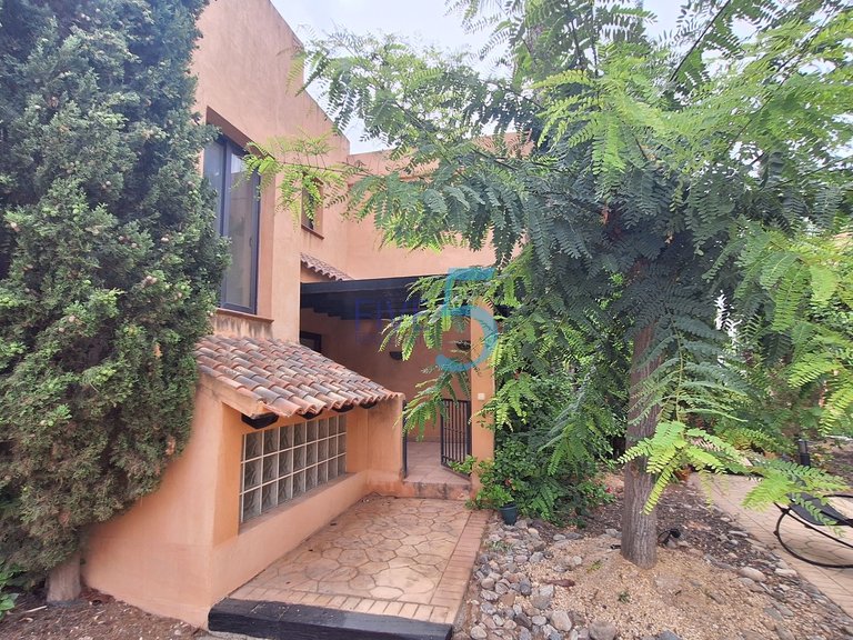 Villa for Sale in Alicante, Valencia 5