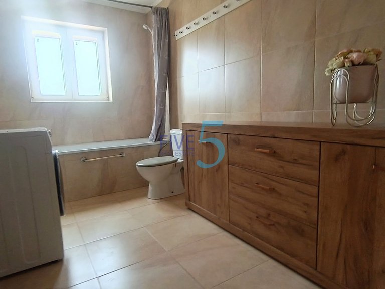 Villa for Sale in Alicante, Valencia 28