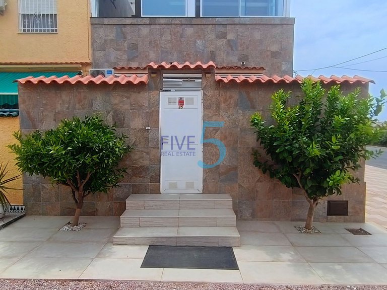 Villa for Sale in Alicante, Valencia 8
