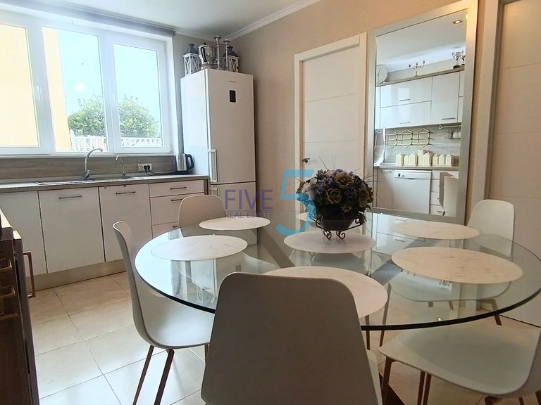 Villa for Sale in Alicante, Valencia 19