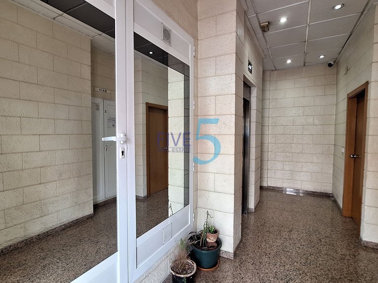 Apartment for Sale in Alicante, Valencia 22
