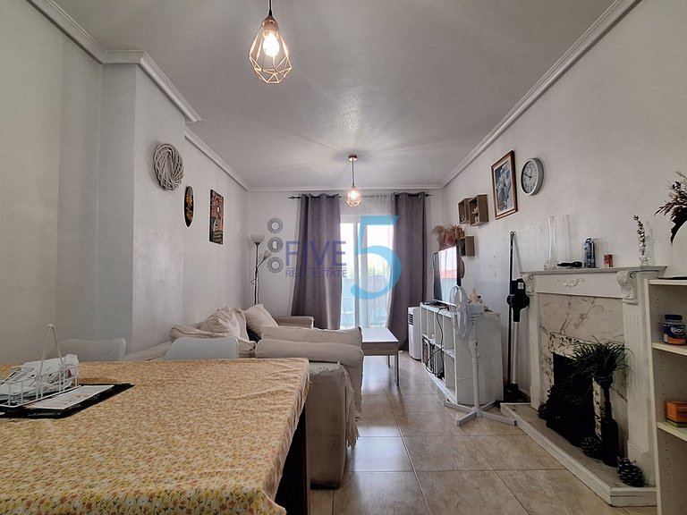Apartment for Sale in Alicante, Valencia 5