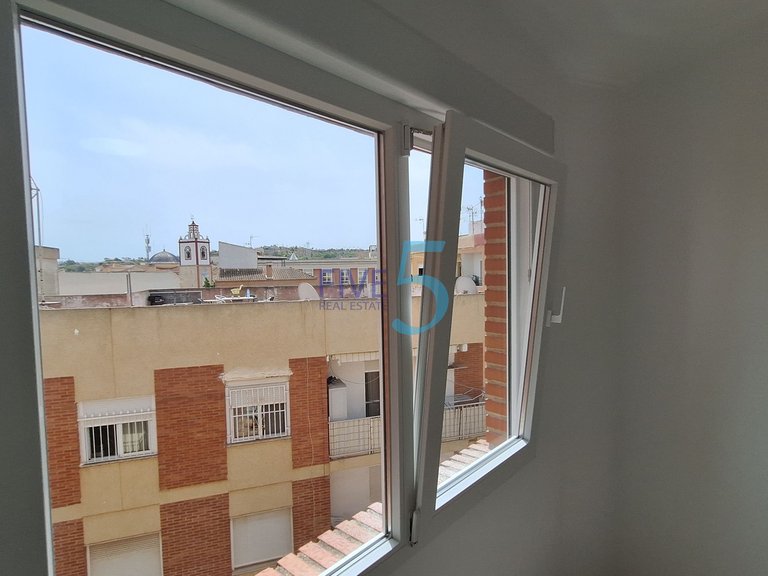 Apartment for Sale in Alicante, Valencia 24