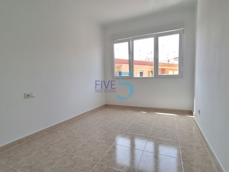 Apartment for Sale in Alicante, Valencia 10