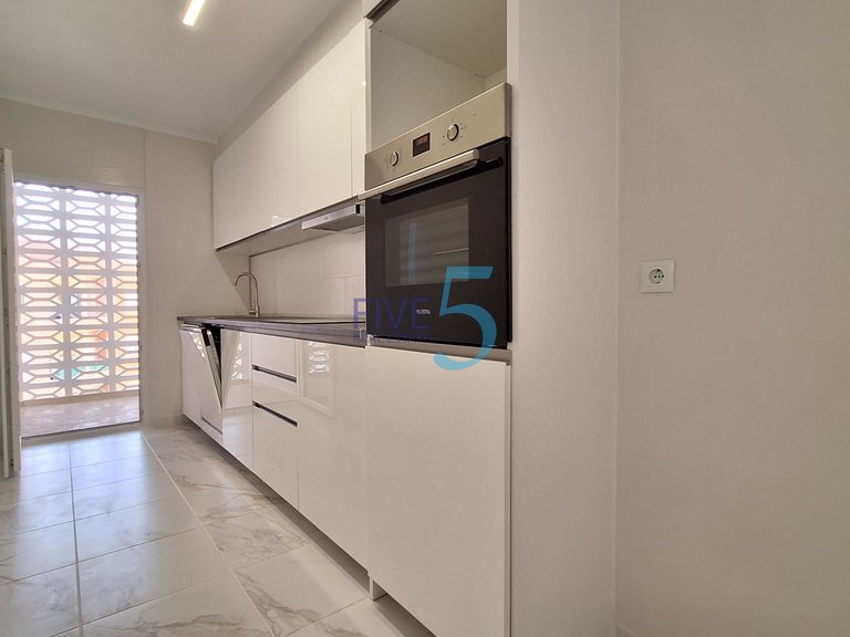 Apartment for Sale in Alicante, Valencia 16