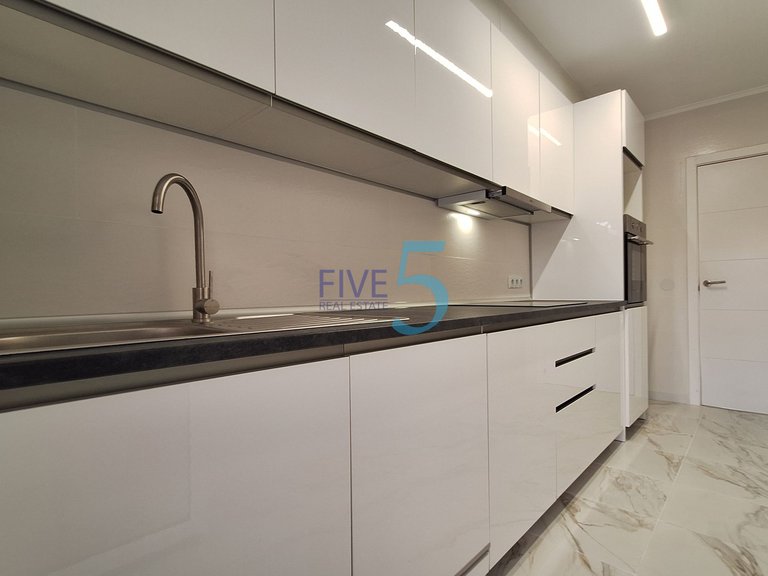Apartment for Sale in Alicante, Valencia 20