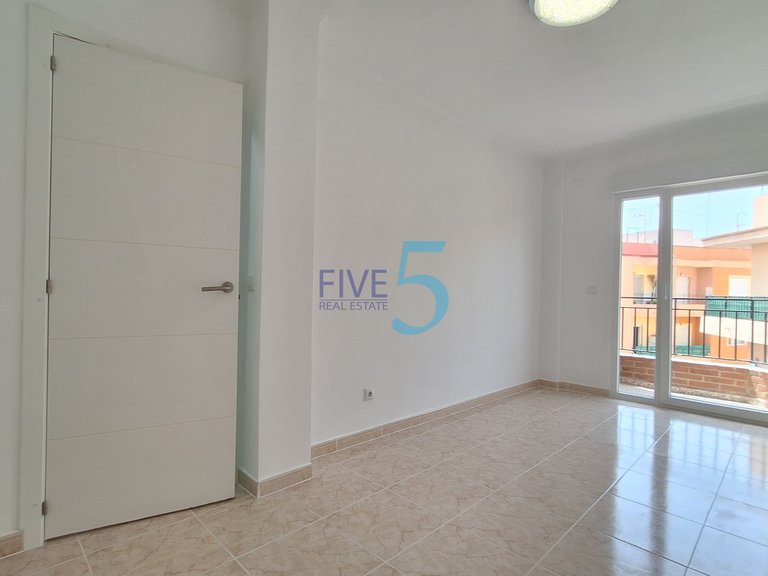 Apartment for Sale in Alicante, Valencia 5