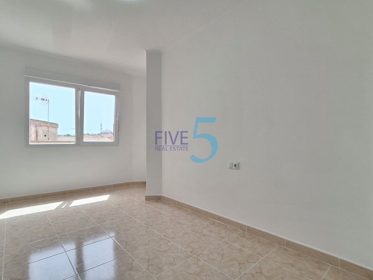 Apartment for Sale in Alicante, Valencia 23