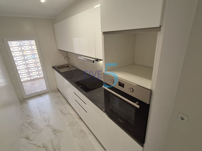 Apartment for Sale in Alicante, Valencia 3