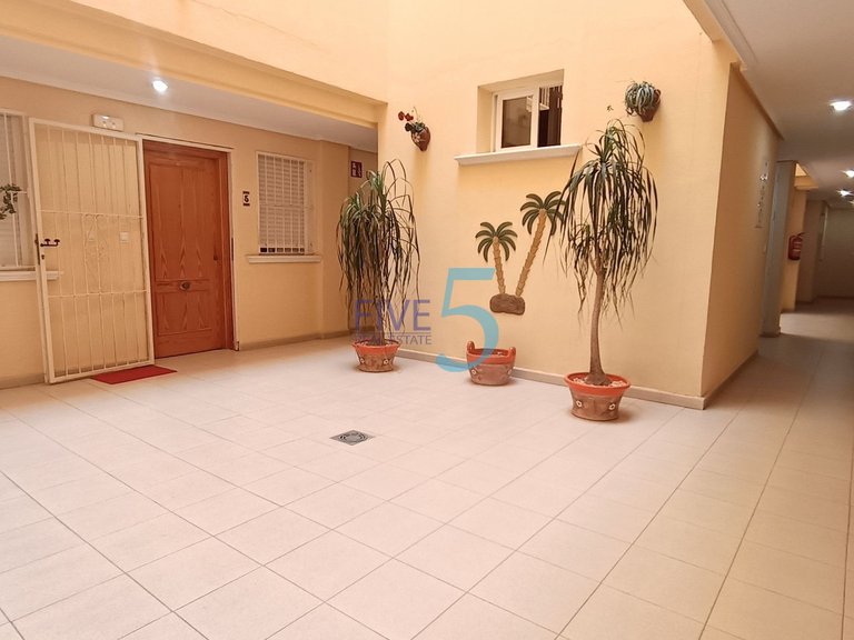 Apartment for Sale in Alicante, Valencia 9