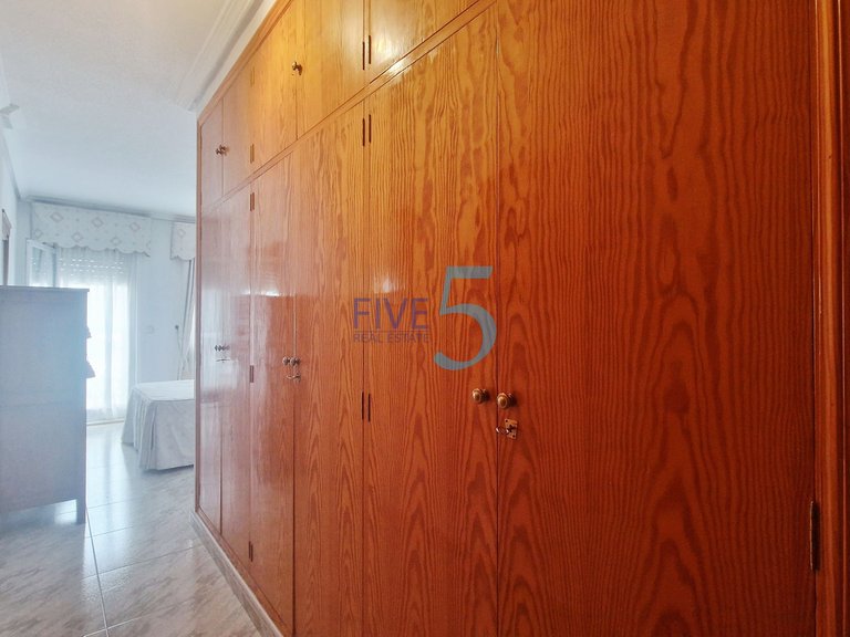 Apartment for Sale in Alicante, Valencia 16