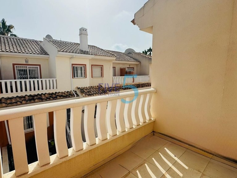 Villa for Sale in Alicante, Valencia 13