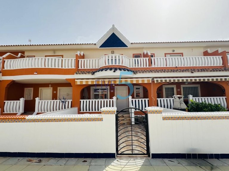 Villa for Sale in Alicante, Valencia 1