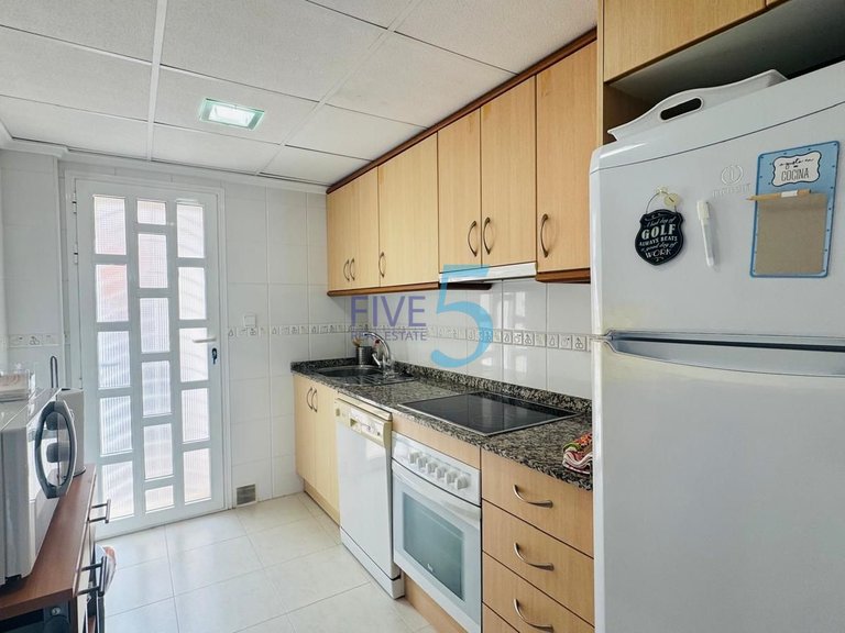 Villa for Sale in Alicante, Valencia 4