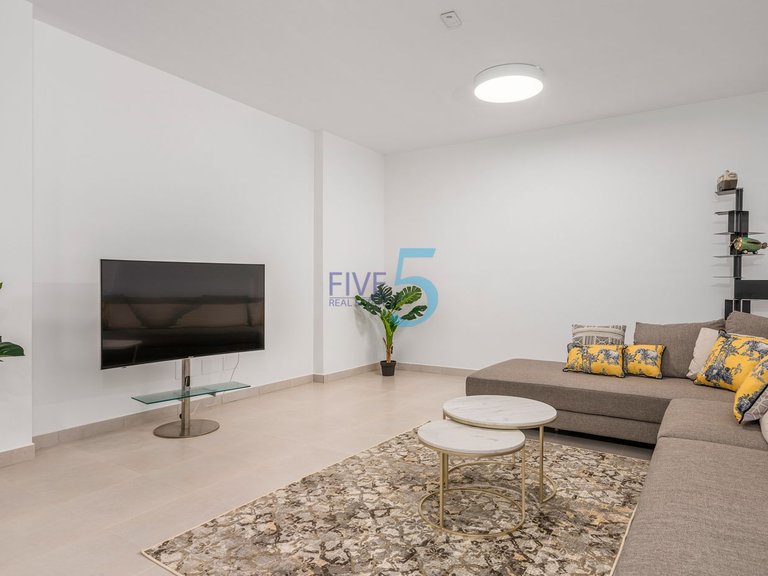 Villa for Sale in Murcia, Murcia 42
