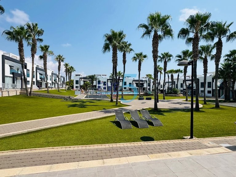 Apartment for Sale in Alicante, Valencia 15