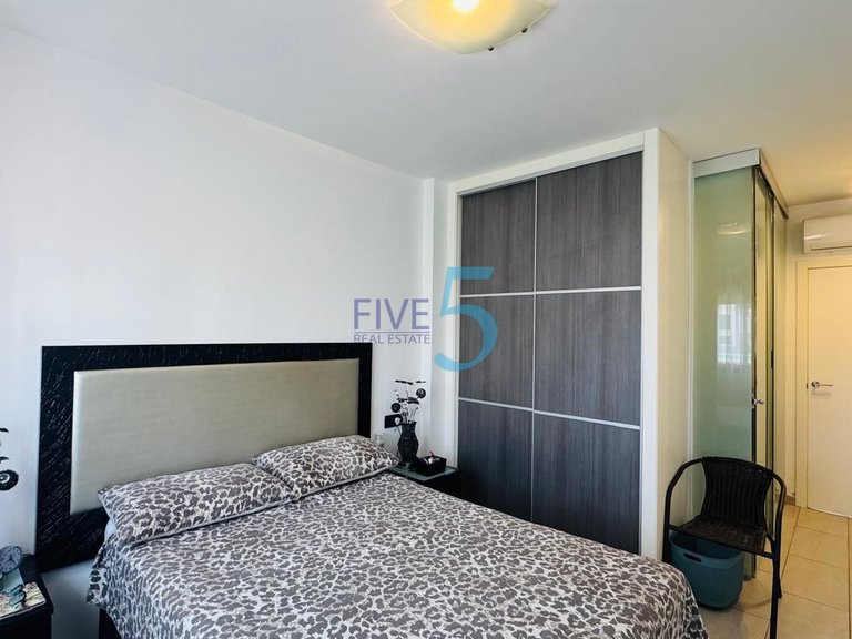 Apartment for Sale in Alicante, Valencia 10