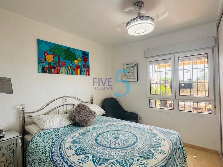 Apartment for Sale in Alicante, Valencia 13