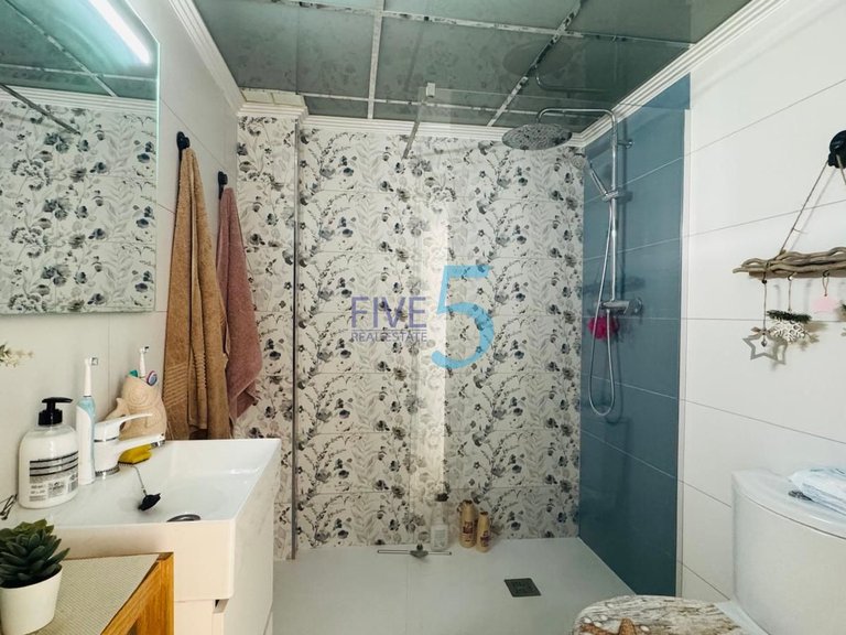 Apartment for Sale in Alicante, Valencia 8