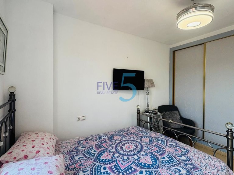 Apartment for Sale in Alicante, Valencia 12