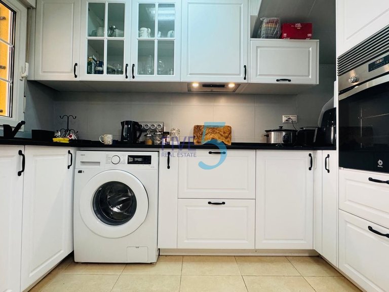Apartment for Sale in Alicante, Valencia 3