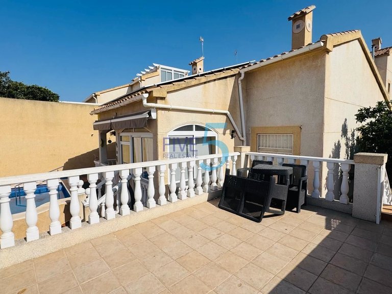 Villa for Sale in Alicante, Valencia 30