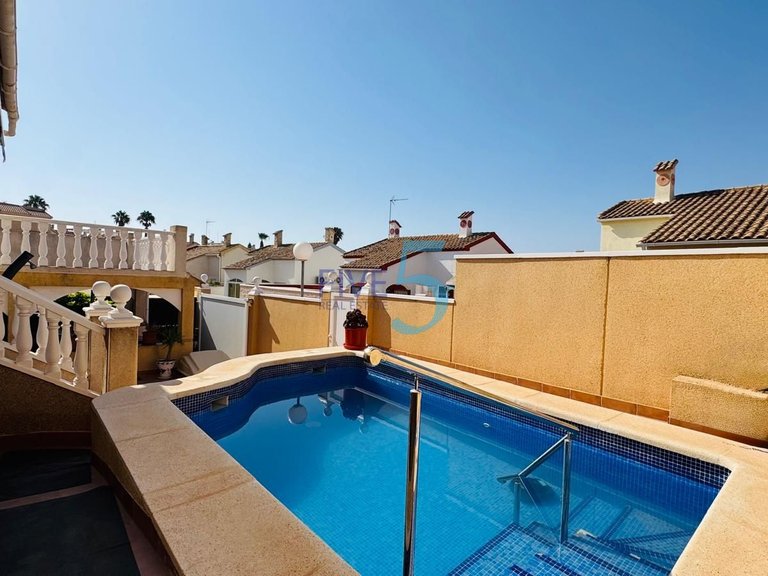 Villa for Sale in Alicante, Valencia 23