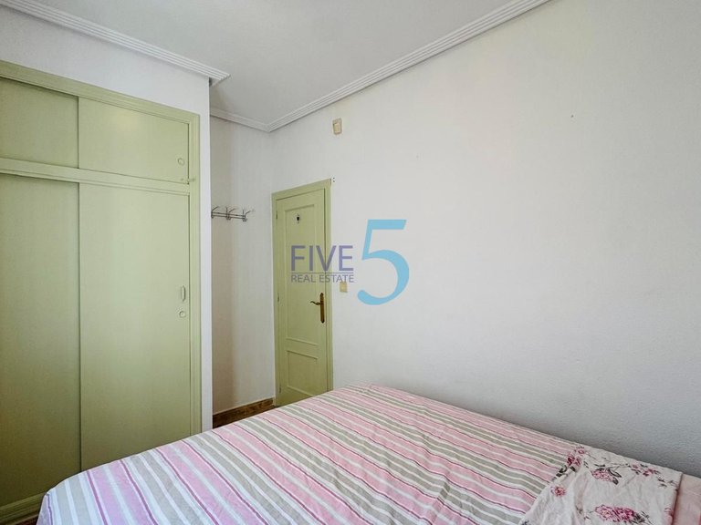 Villa for Sale in Alicante, Valencia 13