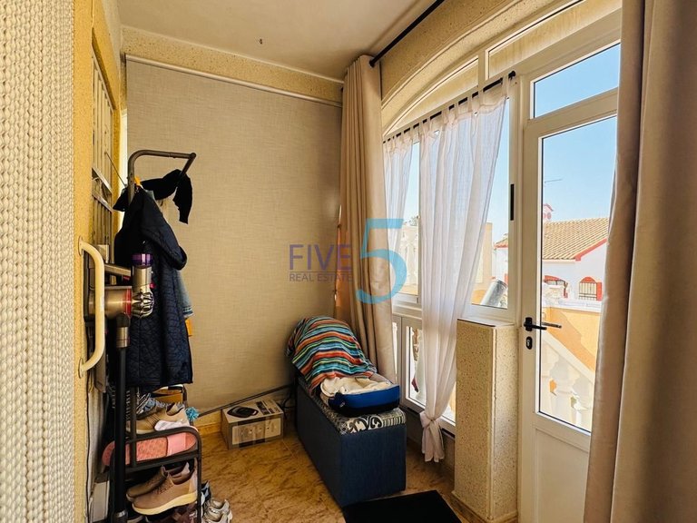 Villa for Sale in Alicante, Valencia 16
