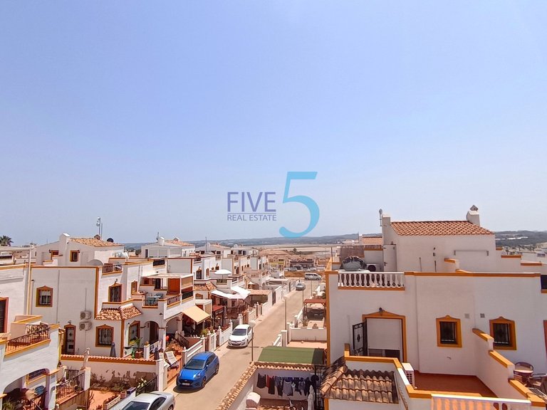 Villa for Sale in Alicante, Valencia 29